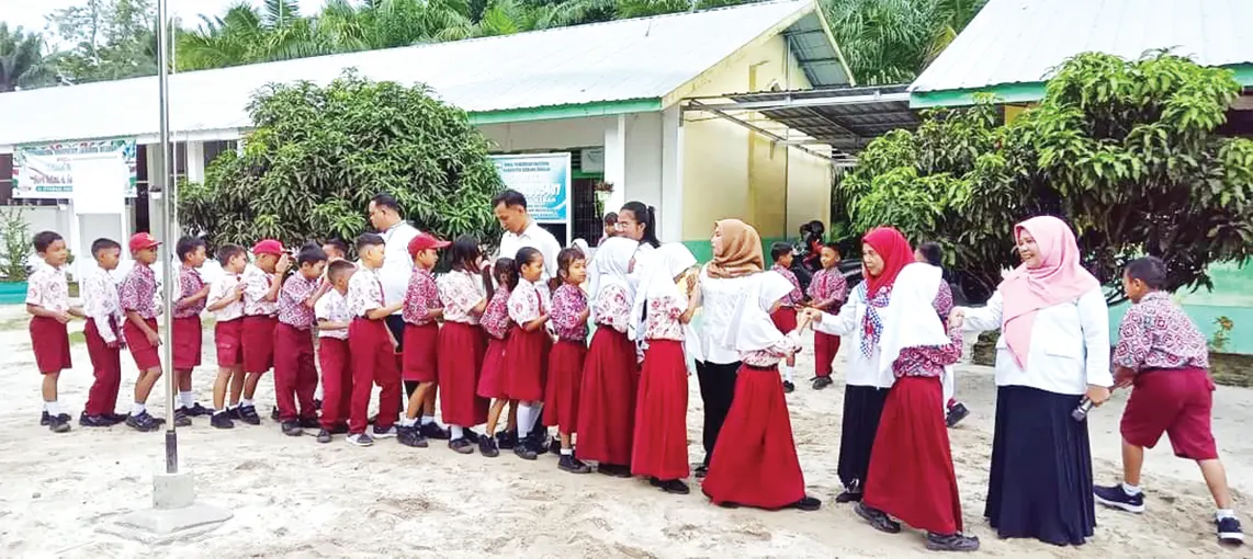 Guru Harus Bisa Seperti Orang Tua