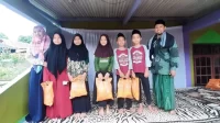 SDN Kelapa Dua I Ajarkan Berbagi dalam Kegiatan Santunan SDN