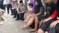 Sekeluarga