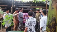 Dua Kelompok
