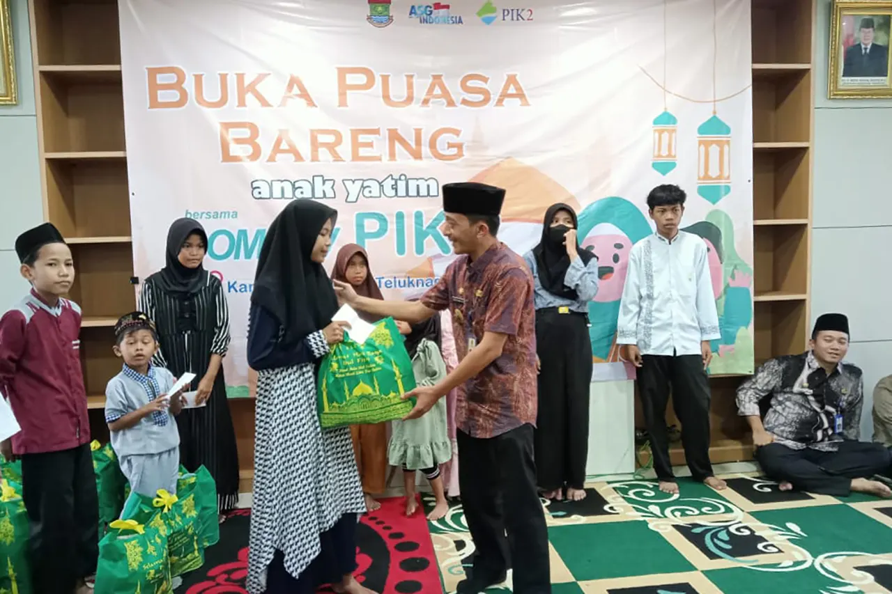 100 Anak Yatim