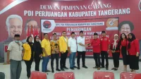 Geliat Mad Romli dalam Pilkada, Ambil Formulir Cabup dari PDIP dan PKB Gelar