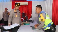Sambangi Pos Pam dan Pos Yan, Kapolres Metro Tangerang: Layani Masyarakat dengan Humanis