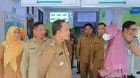 Pasca Libur Lebaran, Pj Walkot Tangerang Sambangi Puskesmas Cipondoh Libur