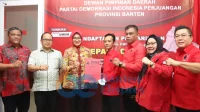 Tiga Bakal