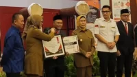 9 penghargaan