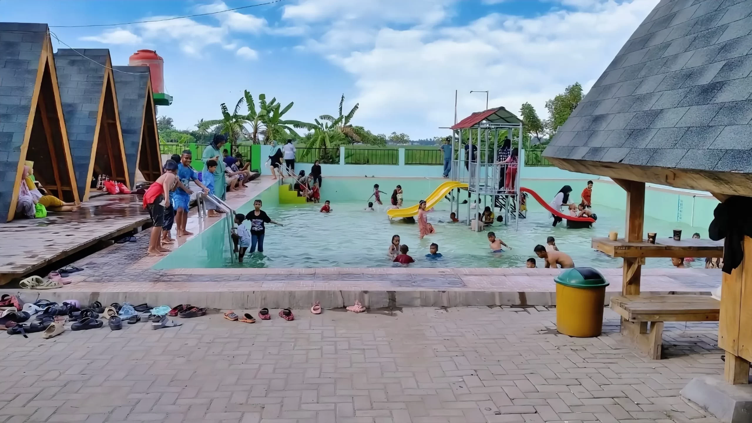 Harga Tiket Kolam Renang