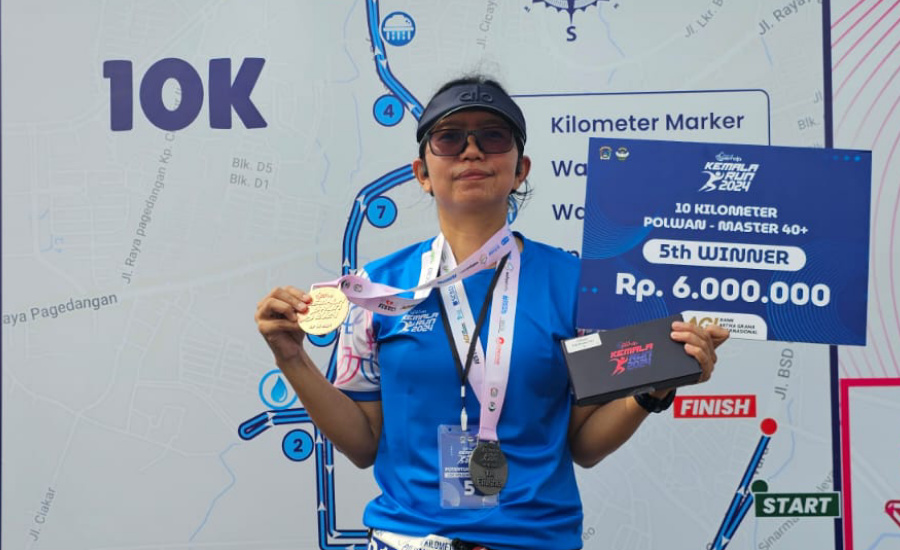 Kemala Run 2024 di ICE BSD, Polwan Metro Tangerang Kota ini Naik Podium Juara Raih Rp6 juta
