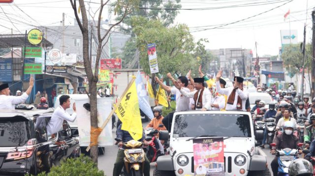 Pilkada Damai, Kapolres Metro Tangerang Apresiasi  Paslon dan Massa Pendukung Saling Sapa Saat Bertemu di Jalan