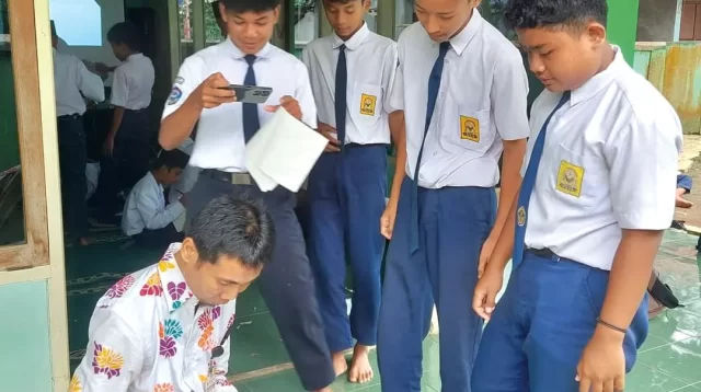 Melatih