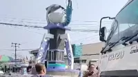 Putar Balik Truk Tanah