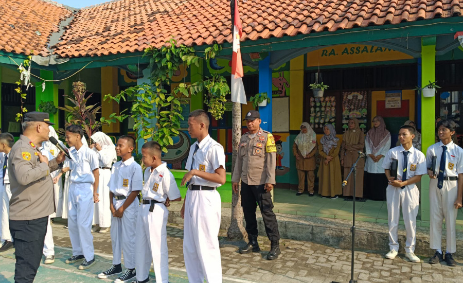 Polsek Cipondoh Goes To School dan Deklarasi Anti Tawuran