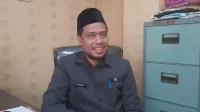 Tiga Pejabat