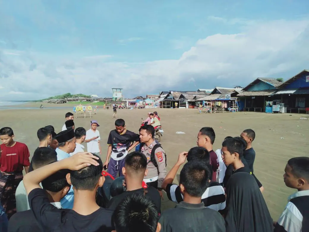 Pantai Bagedur