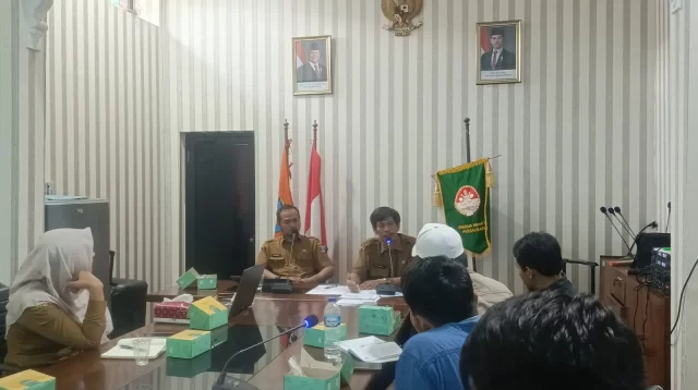Dua Perusahaan