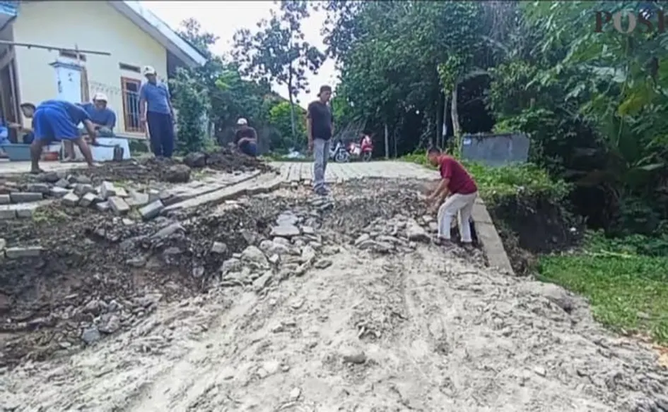 Tanah Bergerak