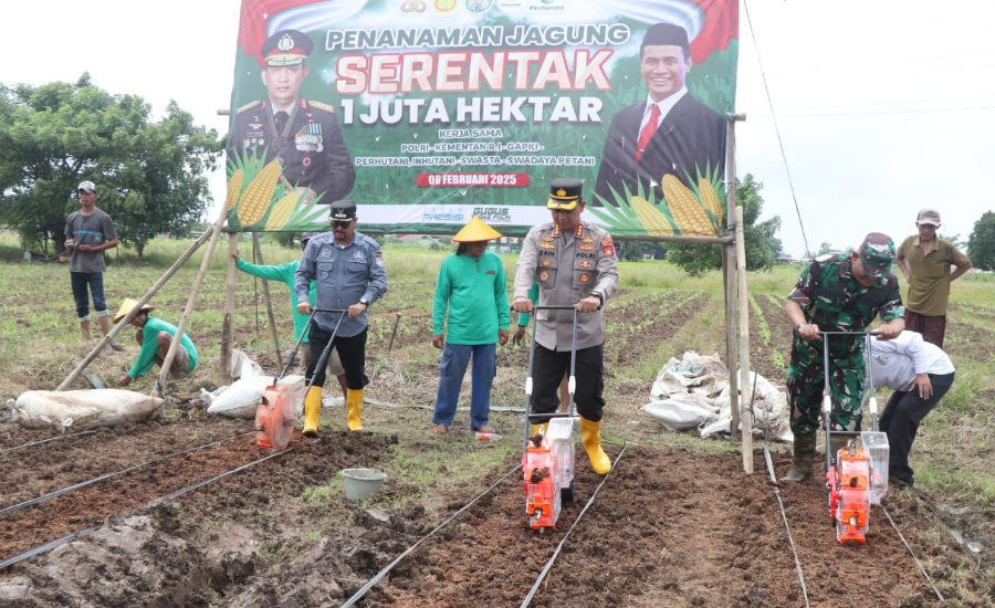 Kapolres Realisasi Asta Cita Presiden Prabowo, Penanaman Satu Hektare Jagung Serentak di Tangerang