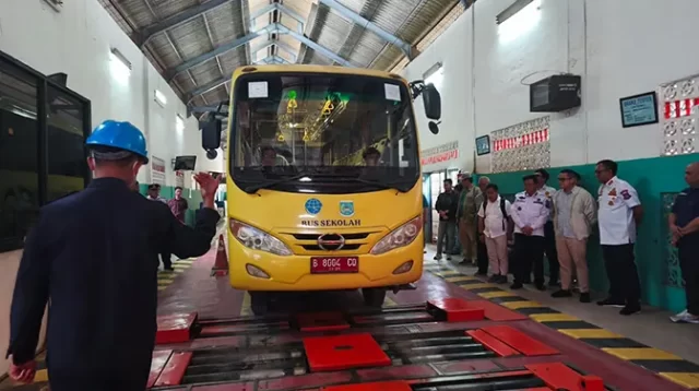 Bus