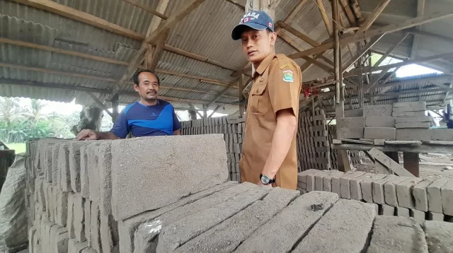 Produksi Bata Merah