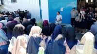 Ratusan Buruh
