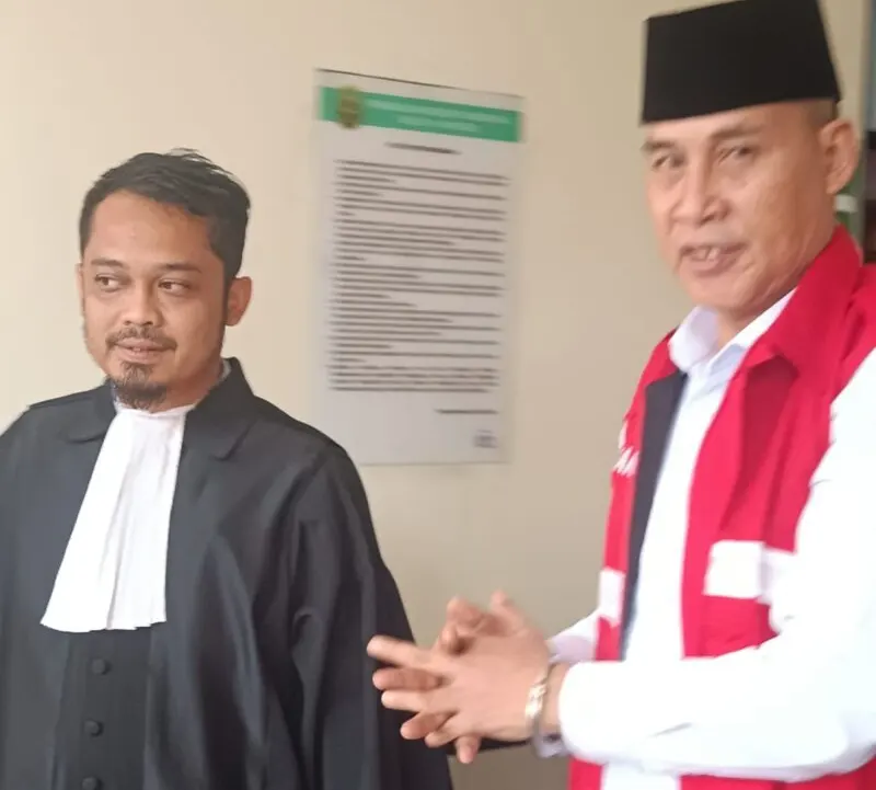 Mantan Kades