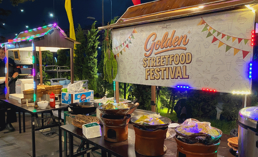 Di Area Lobby Hotel, Golden Tulip Essential Hadirkan Golden Streetfood Festival