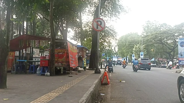 di Trotoar