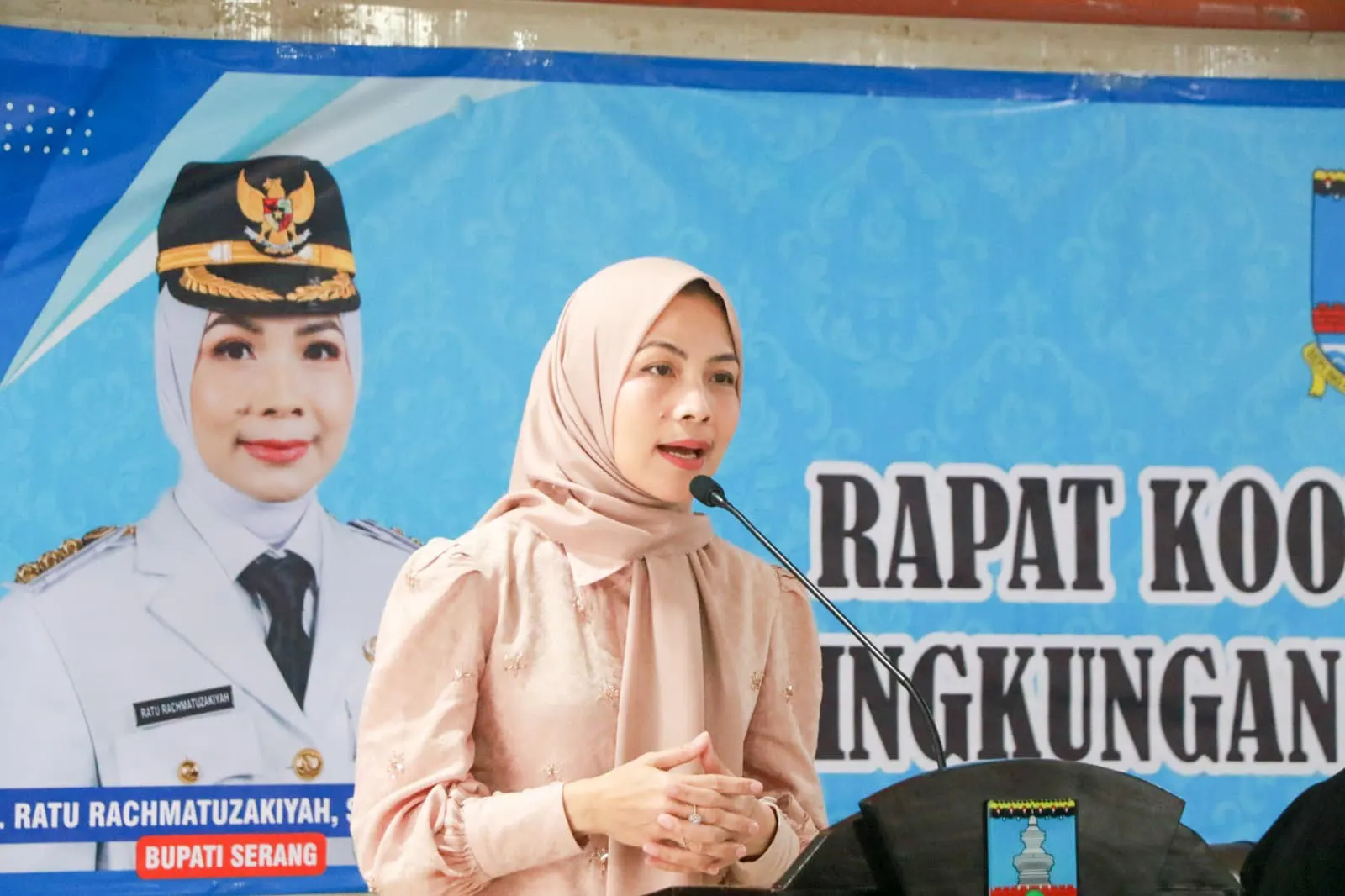 Banyak Pejabat