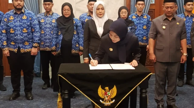 Rombak Jabatan