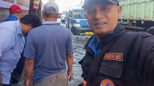 Tanggulangi Banjir 