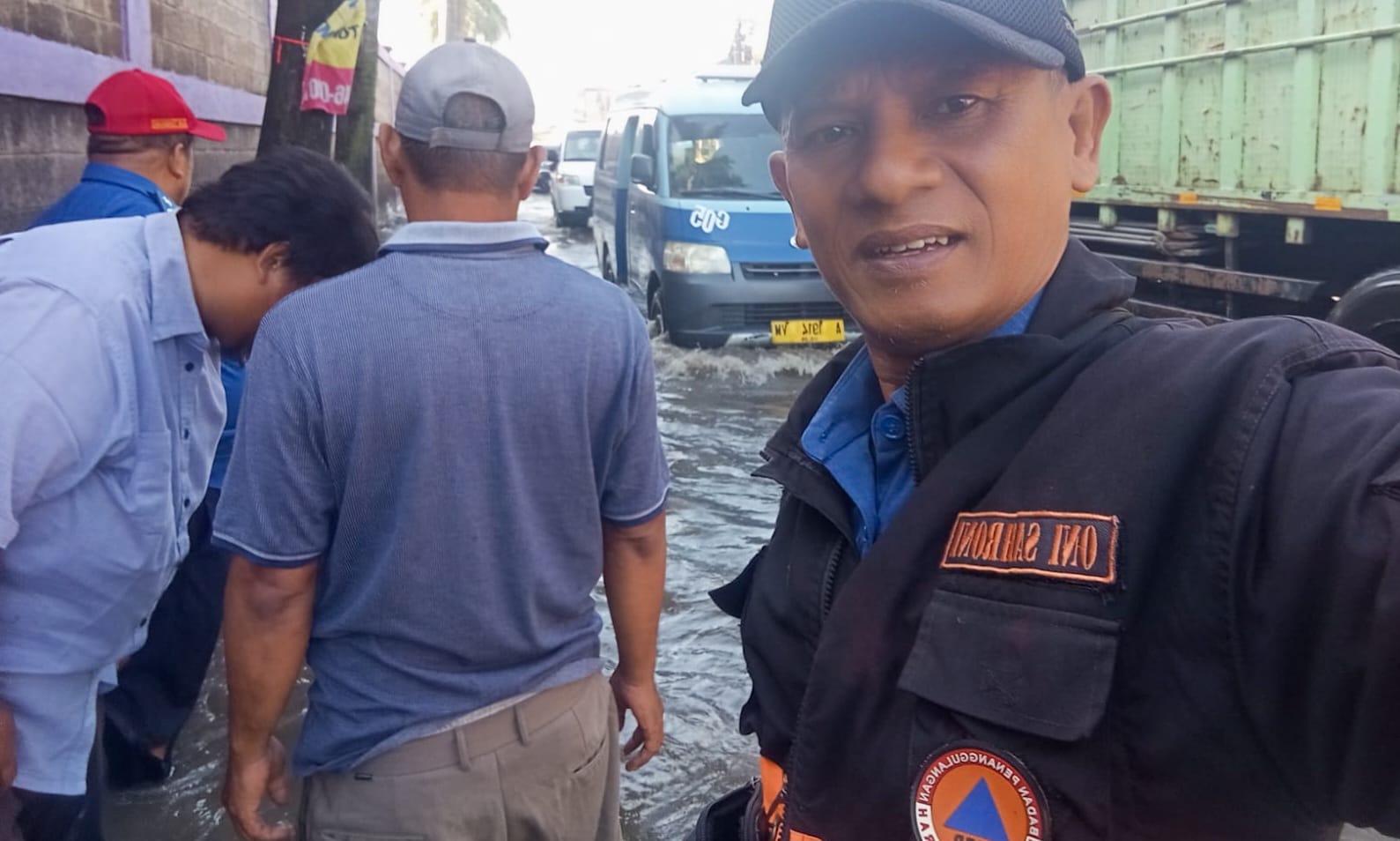Tanggulangi Banjir 