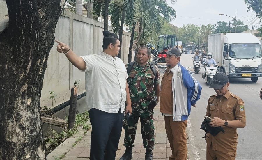 Wakil Ketua DPRD Kota Tangerang Tinjau Normaliasi Saluran