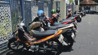 Ini 5 Penyebab Lampu Motor Tiba-Tiba Mati