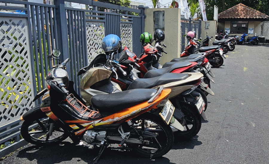 Ini 5 Penyebab Lampu Motor Tiba-Tiba Mati