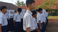 Siswa SMPN 1 Sukadiri Ucap Janji Pelajar Sebagai Bentuk Komitmen Sebagai Pelajar Siswa SMPN 1 Sukadiri Ucap Janji Pelajar Sebagai Bentuk Komitmen Sebagai Pelajar