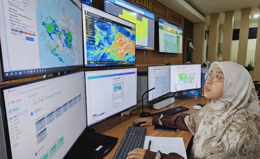 Awas Puting Beliung! BMKG Prediksi Puncak Hujan Februari–Maret 2026