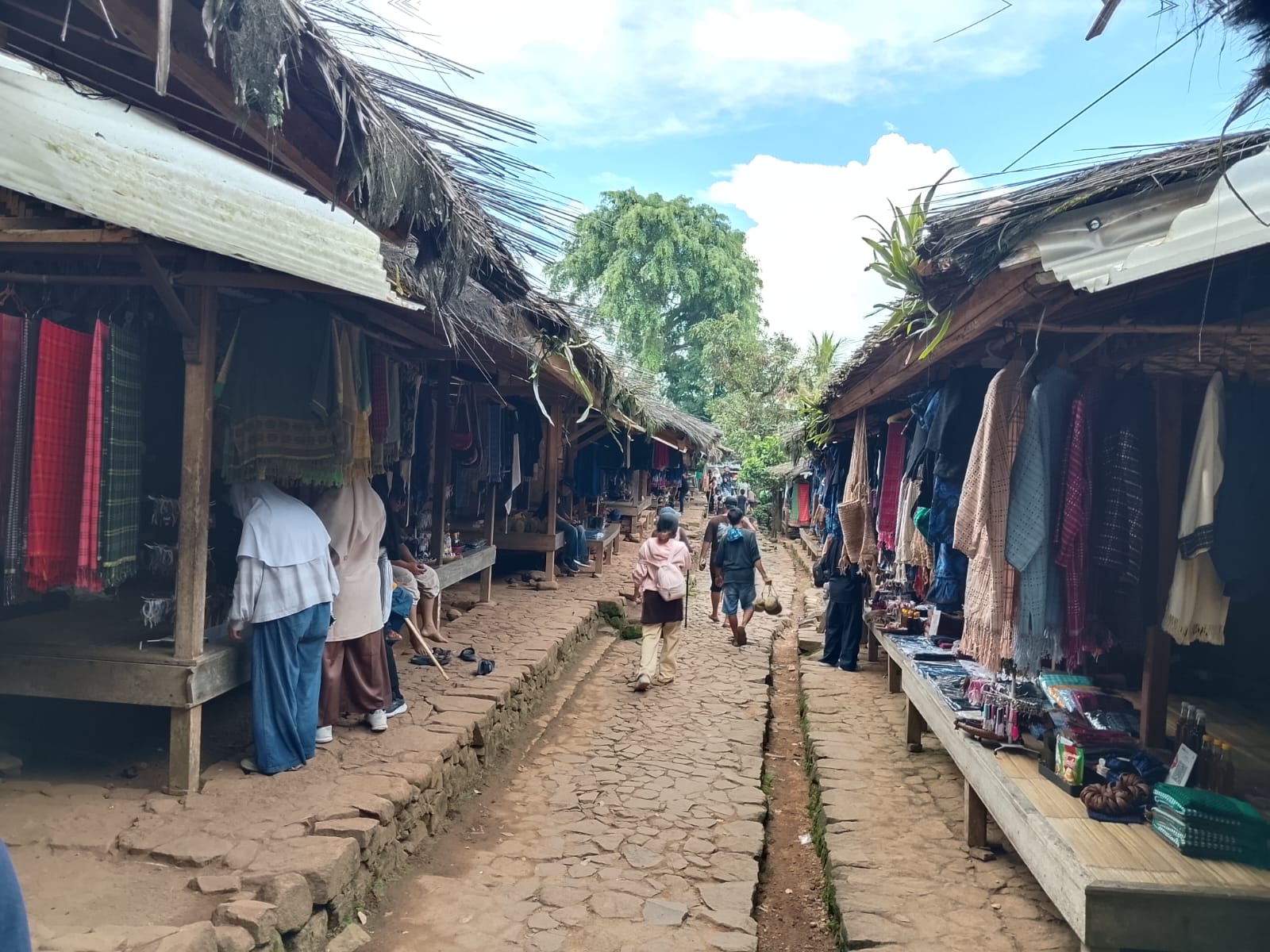 Libur Nataru Kunjungan ke Wisata Baduy Meningkat Tajam