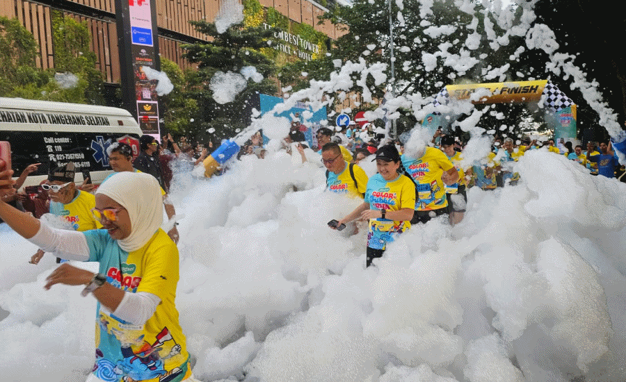 Seribu Peserta Meriahkan Tangsel Color Bubble Run