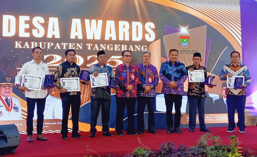 Desa Cirumpak Raih Desa Keuangan Terbaik Award 2025 dari Bupati Tangerang