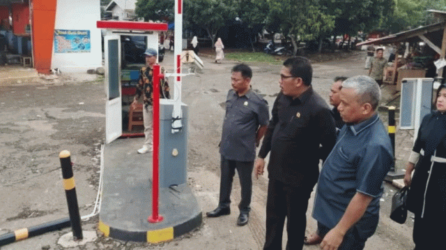 Tak Penuhi Kewajiban, Pengelola Parkir Pasar Sampay Diultimatum Pemkab Lebak