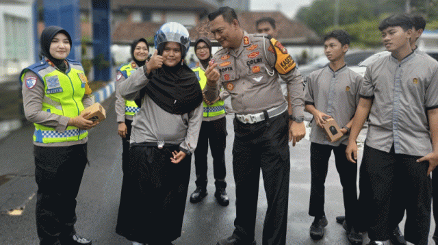 Edukasi Keselamatan di Jalan Raya, Polisi Sasar Anak Sekolah di Kota Tangerang