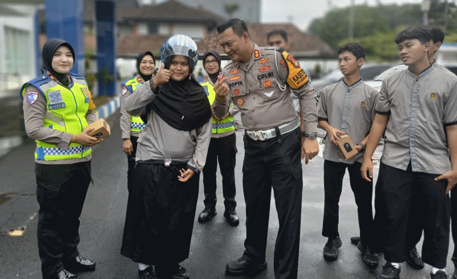 Edukasi Keselamatan di Jalan Raya, Polisi Sasar Anak Sekolah di Kota Tangerang