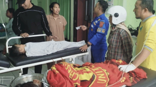 Balawista Lebak Selamatkan 3 Anak Terseret Ombak di Pantai Binuangeun, 1 Masih Dalam Pencarian