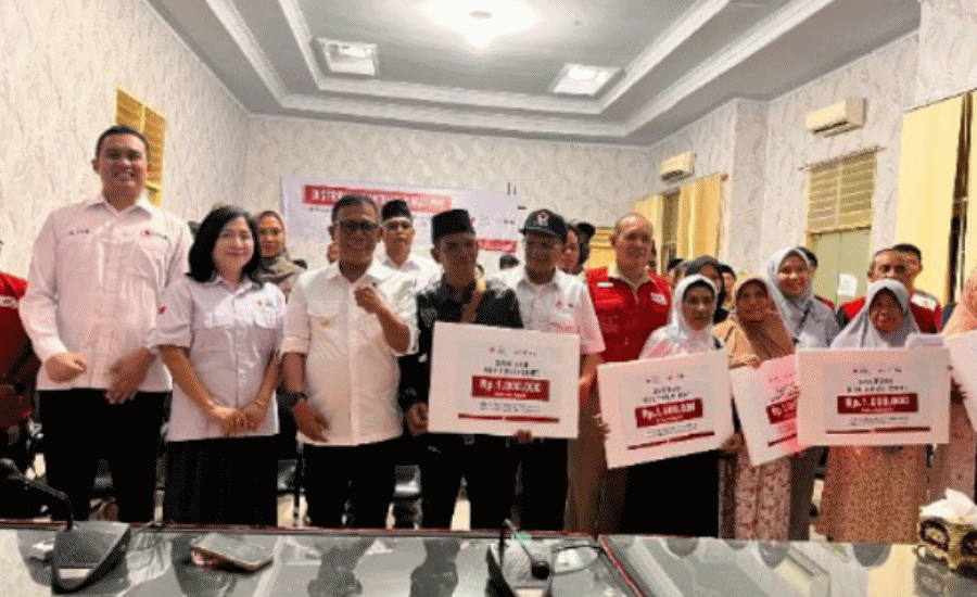 PMI Kucurkan Bantuan Rp1 Juta untuk Ribuan Korban Banjir di Aceh dan Sumbar