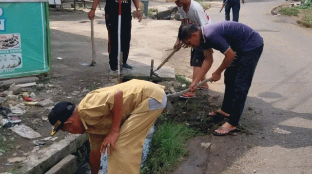 Pemdes Legok Ajak Masyarakat Jaga Lingkungan Tetap Bersih dan Sehat