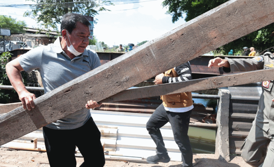 Sempadan Sungai Cirarab Bakal Diturap Pemkab Tangerang