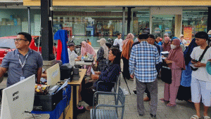 Jemput Bola Adminduk, Pemdes Wanakerta dan Kecamatan Sindang Jaya Layani Ratusan Warga
