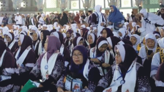 Kloter Pertama, 393 Calhaj Kota Tangerang Siap Berangkat dari Embarkasi Cipondoh