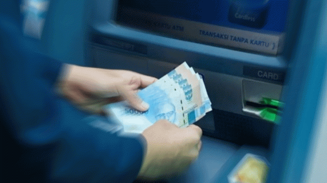4 Pelaku Ganjel ATM Ditangkap saat Beraksi di Minimarket di Kota Tangerang