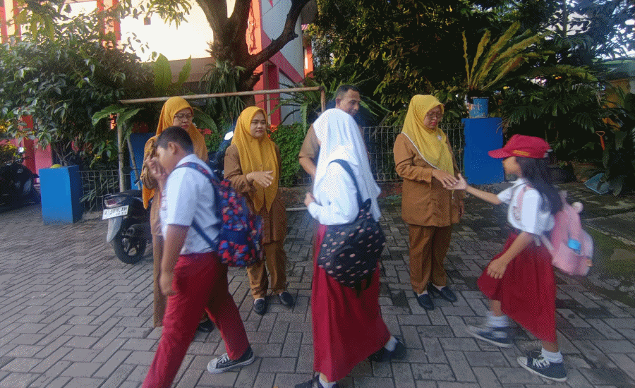 Pembiasaan Pagi di SDN Karawaci 6, Bentuk Karakter Siswa Sejak Dini